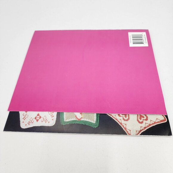 Lot 2 Annies Attic Crochet Pattern Booklet Tapestry Hot Pads & Spring Tablecloth - Picture 9 of 12